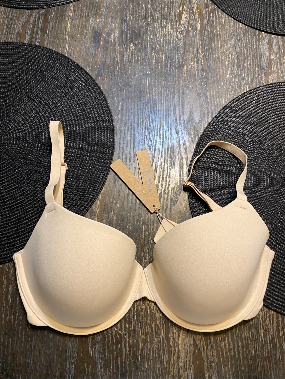 SKIMS Fits everybody T-Shirt Bra sand 32DDD